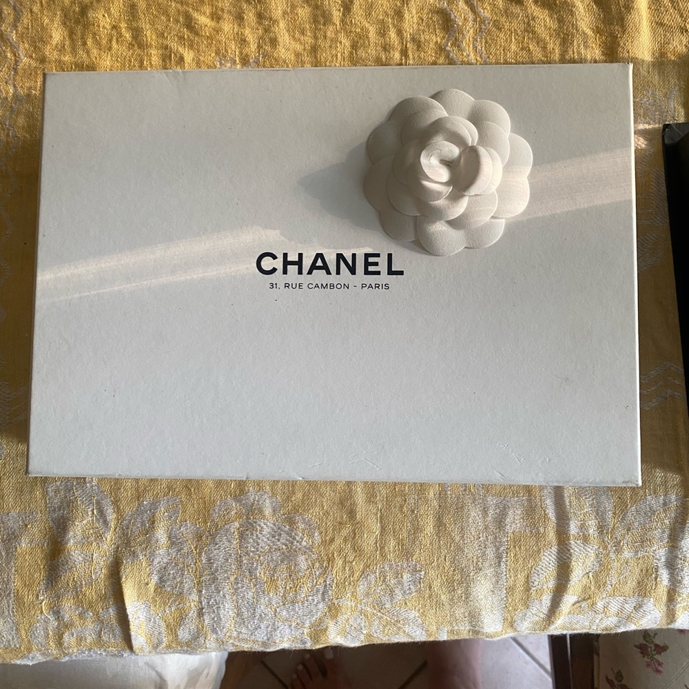 Chanel White Gift Box with signature Flower